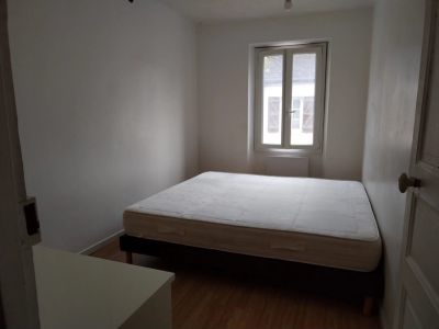 Lorrez-le-Bocage-Préaux 77710 – Immeuble