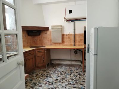 Lorrez-le-Bocage-Préaux 77710 – Immeuble