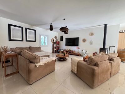 Les Arcs 83460 – Maison