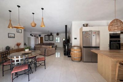 Les Arcs 83460 – Maison