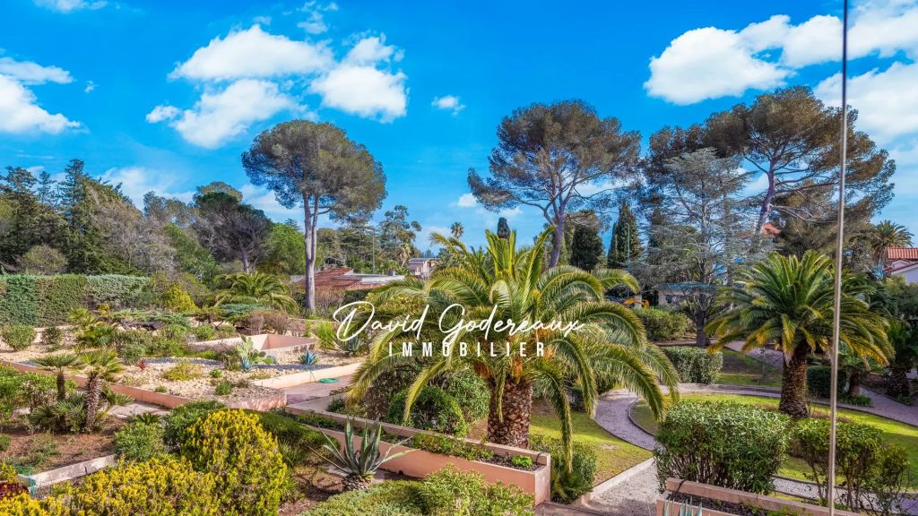 Vente Vente Appartement Saint-Raphaël - Réf. 12300  - Mandataire immobilier David Godereaux - image 1