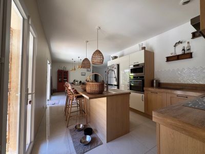 Les Arcs 83460 – Maison