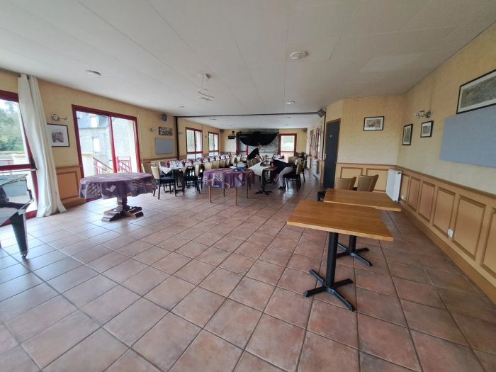 Saint-Cast-le-Guildo 22380 – Local et fonds de commerce