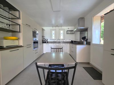 Vente Maison Fréjus - Réf. 12424  - Mandataire immobilier Stéphanie Van De Kadsye - image 4