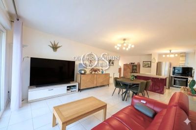 Vente Appartement Saint-Raphaël - Réf. 12570  - Mandataire immobilier Stéphanie Van De Kadsye - image 2