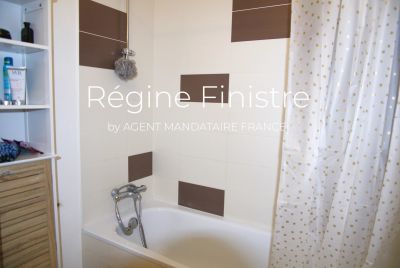 Vente Maison Le Plan-de-la-Tour - Réf. 12376  - Mandataire immobilier Régine Finistre - image 16