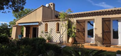 Vente Villa Grimaud - Réf. 11748  - Mandataire immobilier Stéphanie Van De Kadsye - image 2
