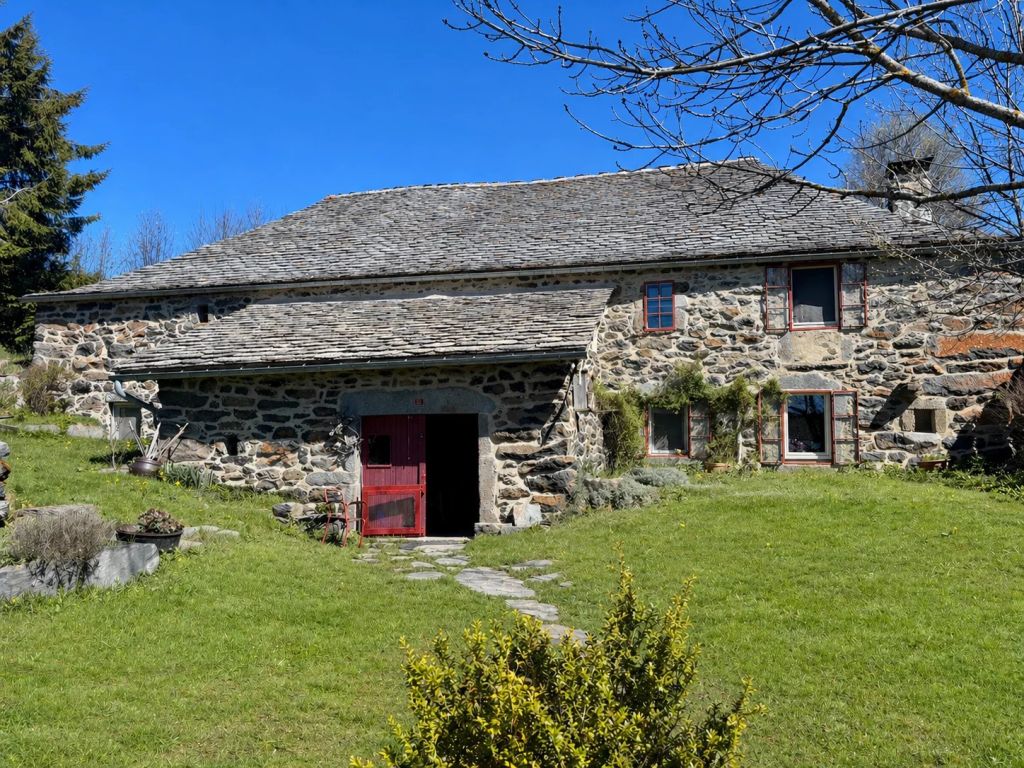 Vente Vente Ferme Les Estables - Réf. 12625  - Mandataire immobilier Zoé Scardone - image 1