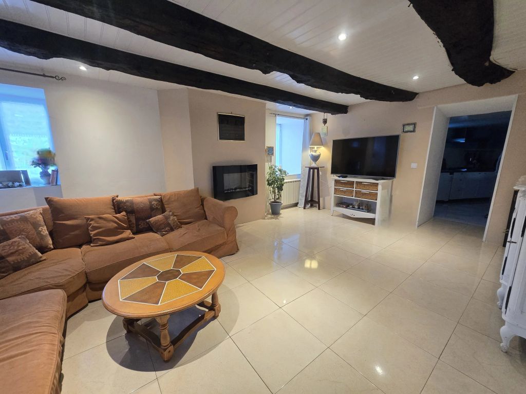 Maison de village 146 m²