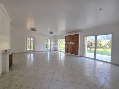 Vente Propriété Draguignan - Réf. 12411  - Mandataire immobilier Stéphanie Van De Kadsye - image 7