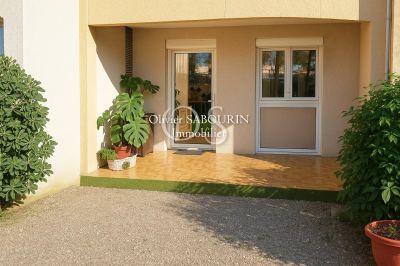 Vente Studio Saint-Raphaël - Réf. 11982  - Mandataire immobilier Stéphanie Van De Kadsye - image 2