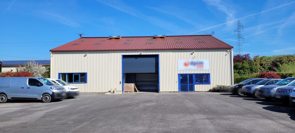 Local commercial 549.13 m²