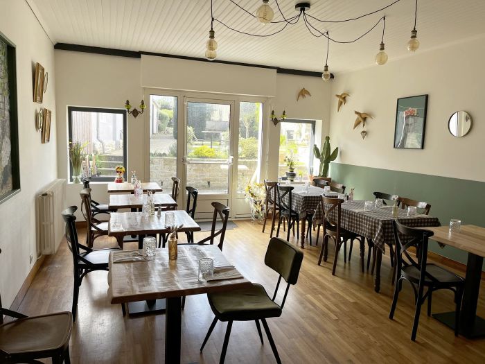 Le Faouët 56320 – Local et fonds de commerce