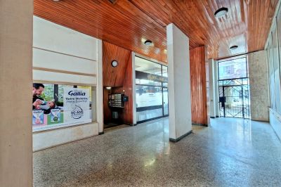 Vente Bureau Noisy-le-Sec - Réf. 12372  - Mandataire immobilier David Ayih - image 8