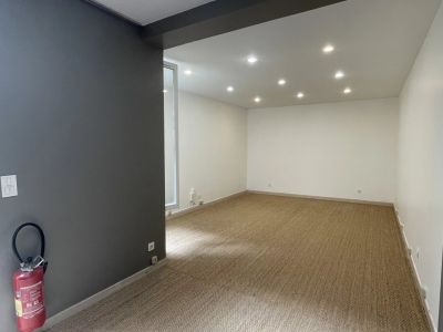 Vente Local commercial Paris 15ème - Réf. 11963  - Mandataire immobilier Jérôme Karsenti - image 2