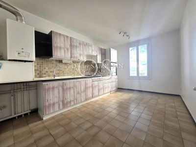 Vente Appartement Fréjus - Réf. 12174  - Mandataire immobilier Stéphanie Van De Kadsye - image 2