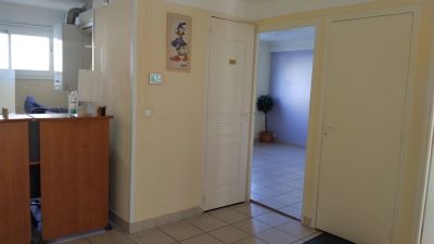 Aubagne 13400 – Local commercial