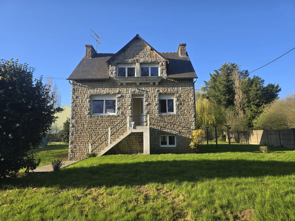 Vente Vente Maison de village Plumieux - Réf. 12705  - Mandataire immobilier Pierre-Yves Le Dorner - image 1