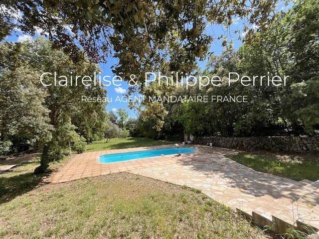 Propriété 125 m²