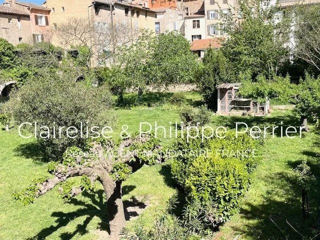 Maison de village 100 m²