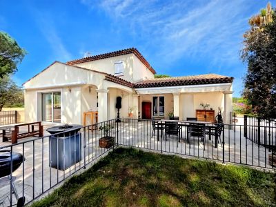 Vente Villa Vidauban - Réf. 10913  - Mandataire immobilier Stéphanie Van De Kadsye - image 2