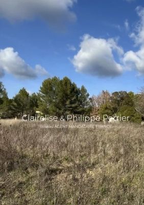 Vente Terrain constructible Saint-Antonin-du-Var - Réf. 12901  - Mandataire immobilier Clairelise Perrier - image 2