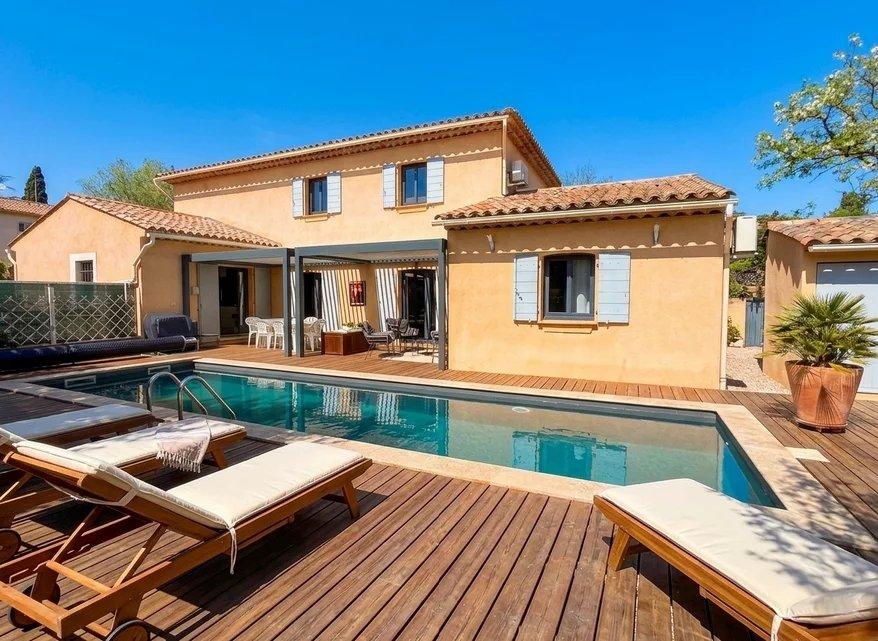 Villa 167.41 m²