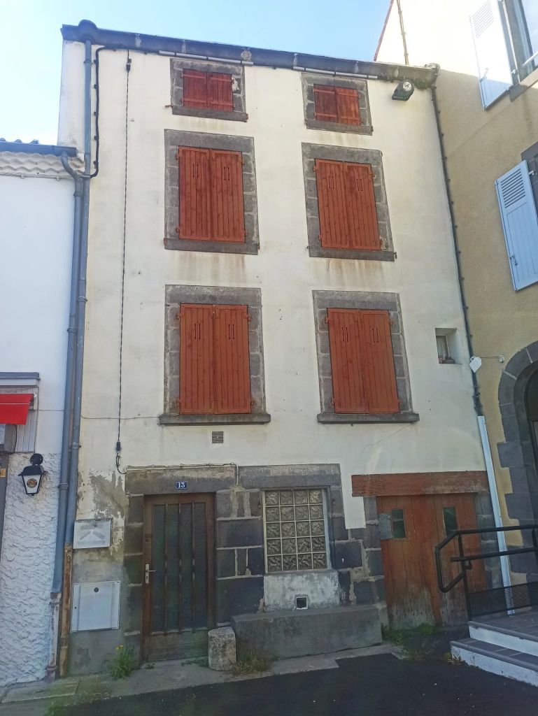 Maison de village 137 m²
