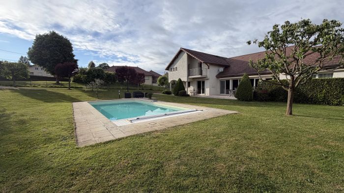 Besançon 25000 – Maison