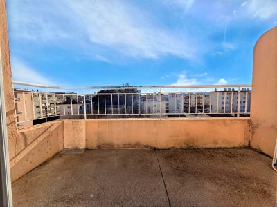 Vente Appartement Saint-Raphaël - Réf. 12246  - Mandataire immobilier Stéphanie Van De Kadsye - image 3