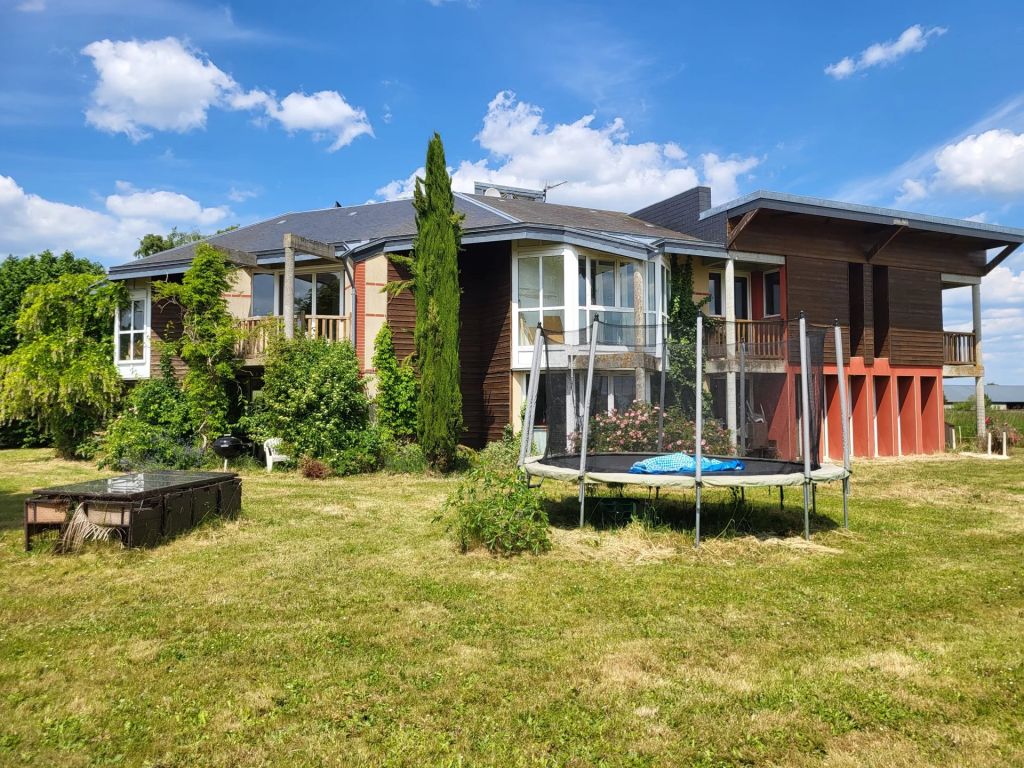 Maison 320 m²