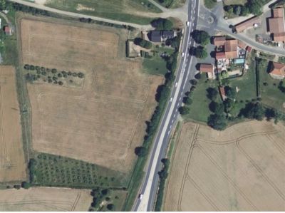 Vente Terrain Aigueperse - Réf. 12670  - Mandataire immobilier Marc Charavil - image 2