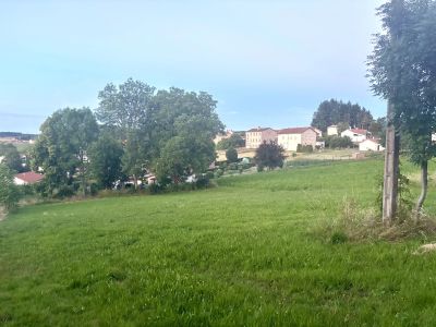Vente Terrain constructible Beaux - Réf. 12928  - Mandataire immobilier Zoé Scardone - image 2