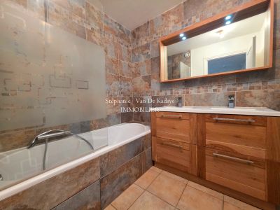 Vente Appartement Fréjus - Réf. 13011A  - Mandataire immobilier Stéphanie Van De Kadsye - image 6