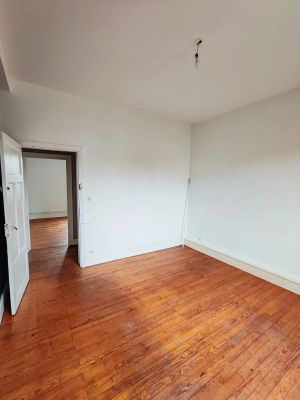 Vente Appartement Clermont-Ferrand - Réf. 12219  - Mandataire immobilier Abel Etouké - image 4