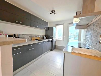 Vente Appartement Fréjus - Réf. 13017A  - Mandataire immobilier Stéphanie Van De Kadsye - image 9