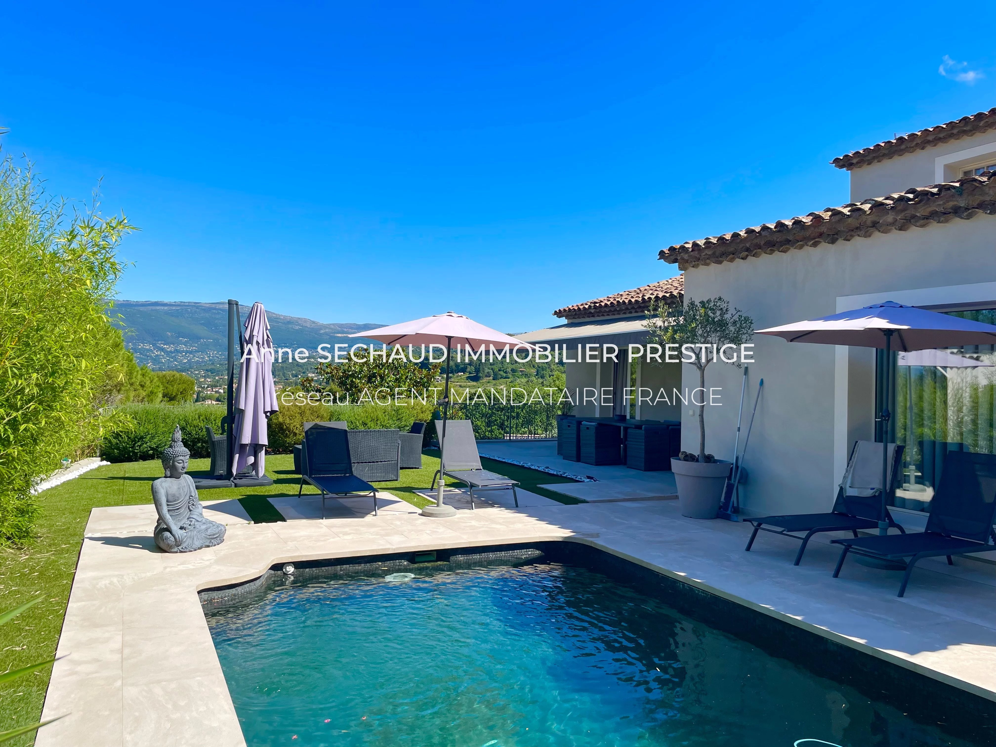 Maison 227.66 m²