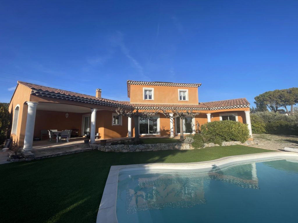 Villa 170 m²