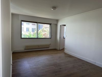 Vente Appartement Clermont-Ferrand - Réf. 12849  - Mandataire immobilier Abel Etouké - image 6