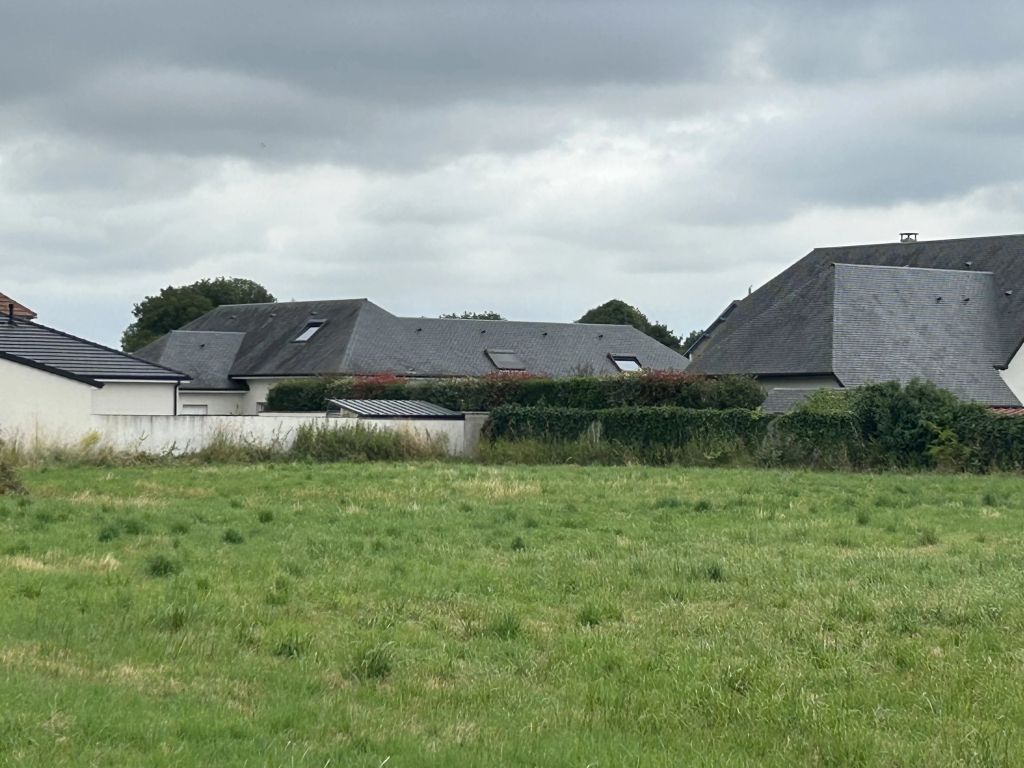 Terrain constructible 746 m²