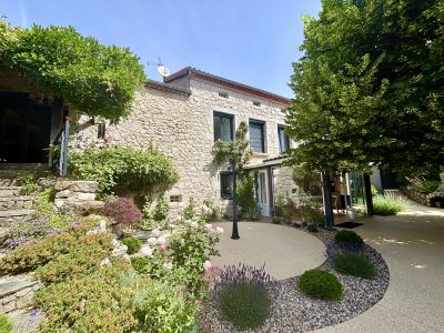 Les Villettes 43600 – Maison