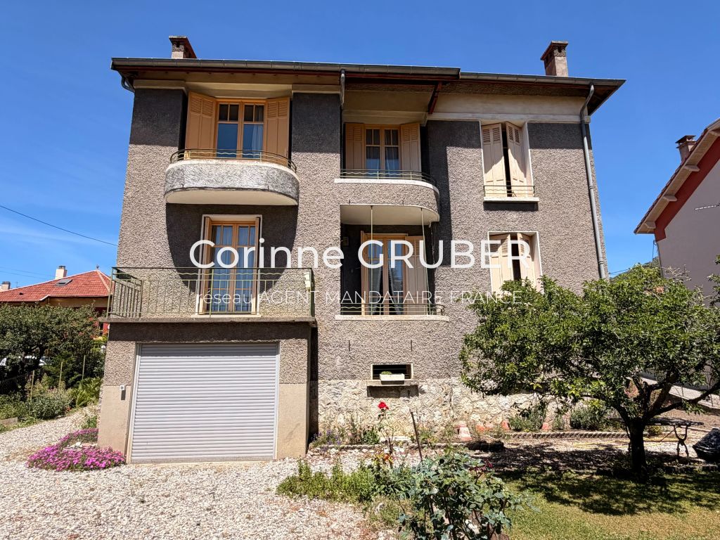 Maison de ville 142 m²