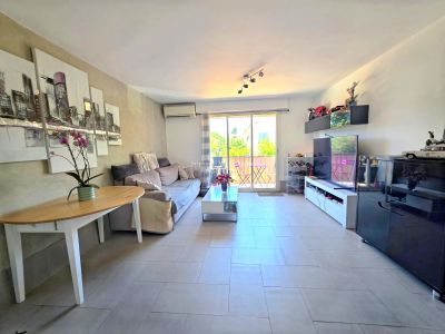 Vente Appartement Fréjus - Réf. 13017A  - Mandataire immobilier Stéphanie Van De Kadsye - image 3
