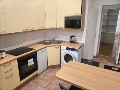 Paris 8ème 75008 – Appartement