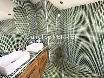 Vente Maison de village Sillans-la-Cascade - Réf. 13061A  - Mandataire immobilier Clairelise Perrier - image 7