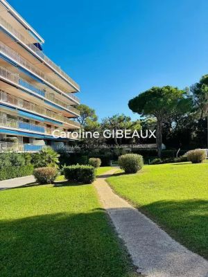 Vente Studio Saint-Raphaël - Réf. 12915A  - Mandataire immobilier Caroline Gibeaux - image 9