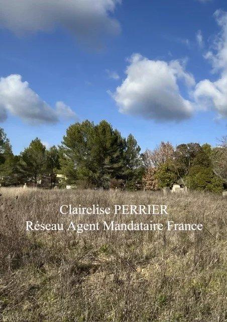 Terrain constructible 1001 m²