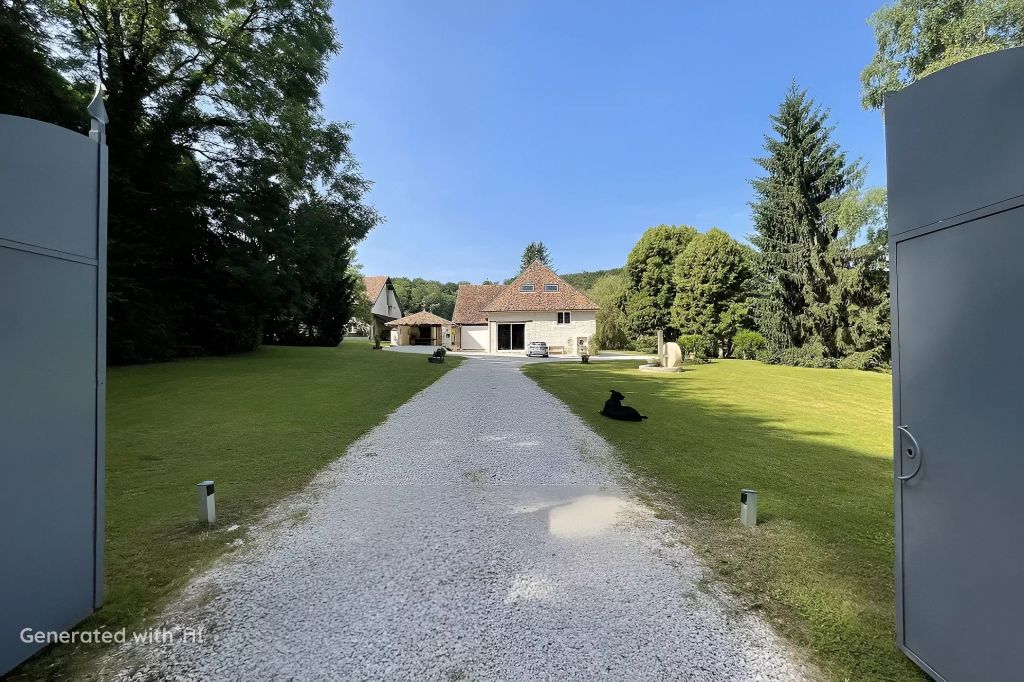 Propriété 432 m²