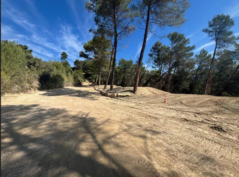 Terrain agricole 94620 m²