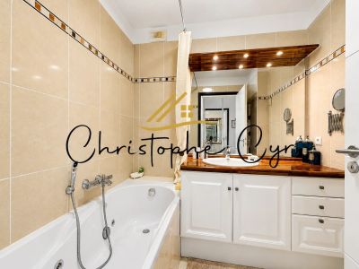 Fréjus 83600 – Appartement